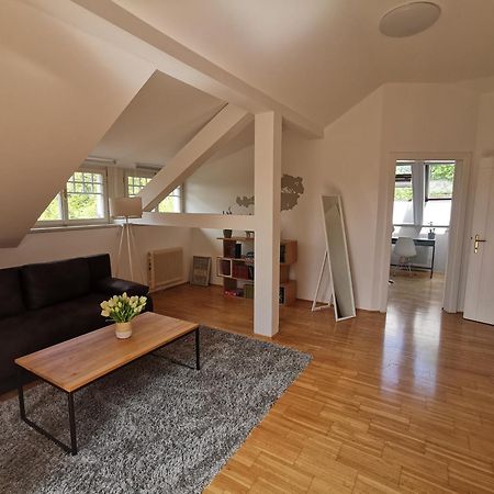 Moderne Dachgeschosswohnung Zentral By Seebnb Фельден-ам-Вертерзе Екстер'єр фото